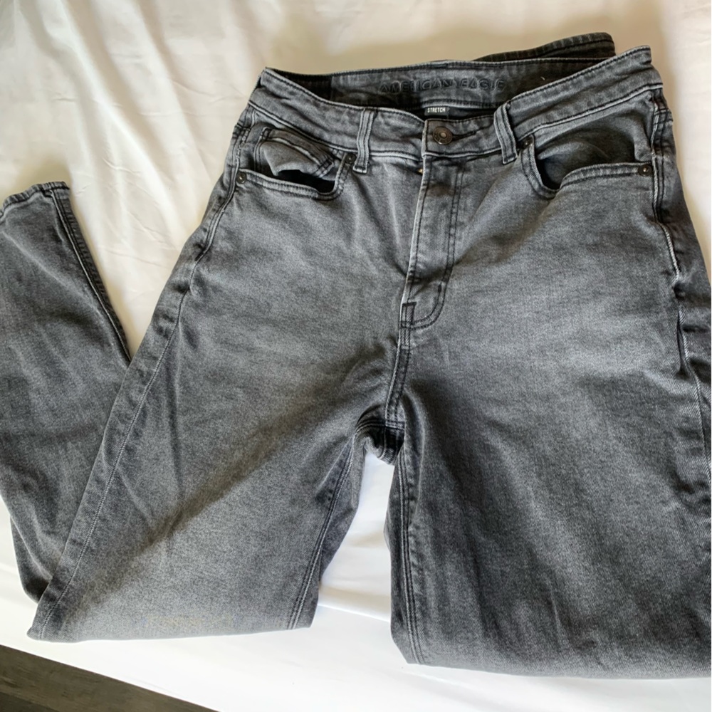 American Eagle Stretch Mom Jean